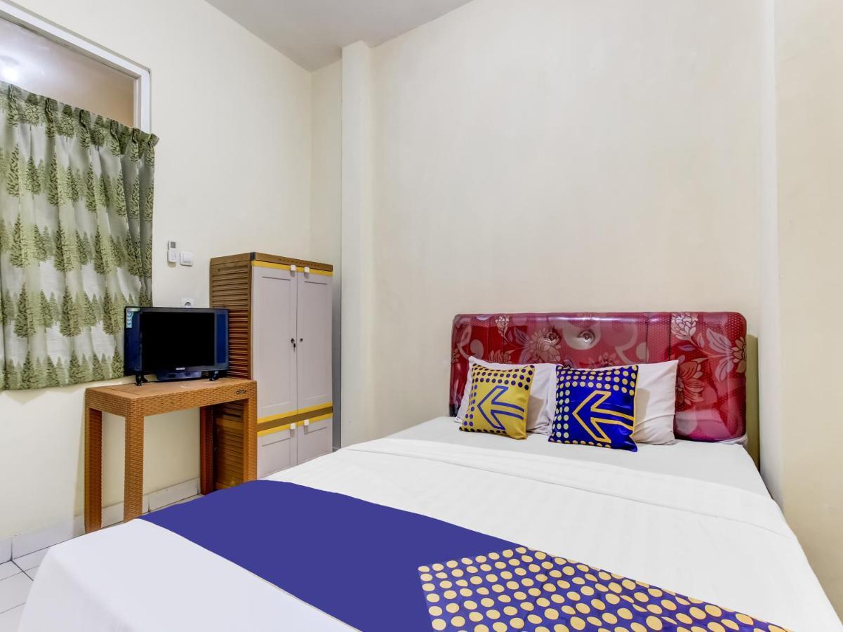 Oyo Life 91374 Asia Stay Semarang Syariah Екстериор снимка